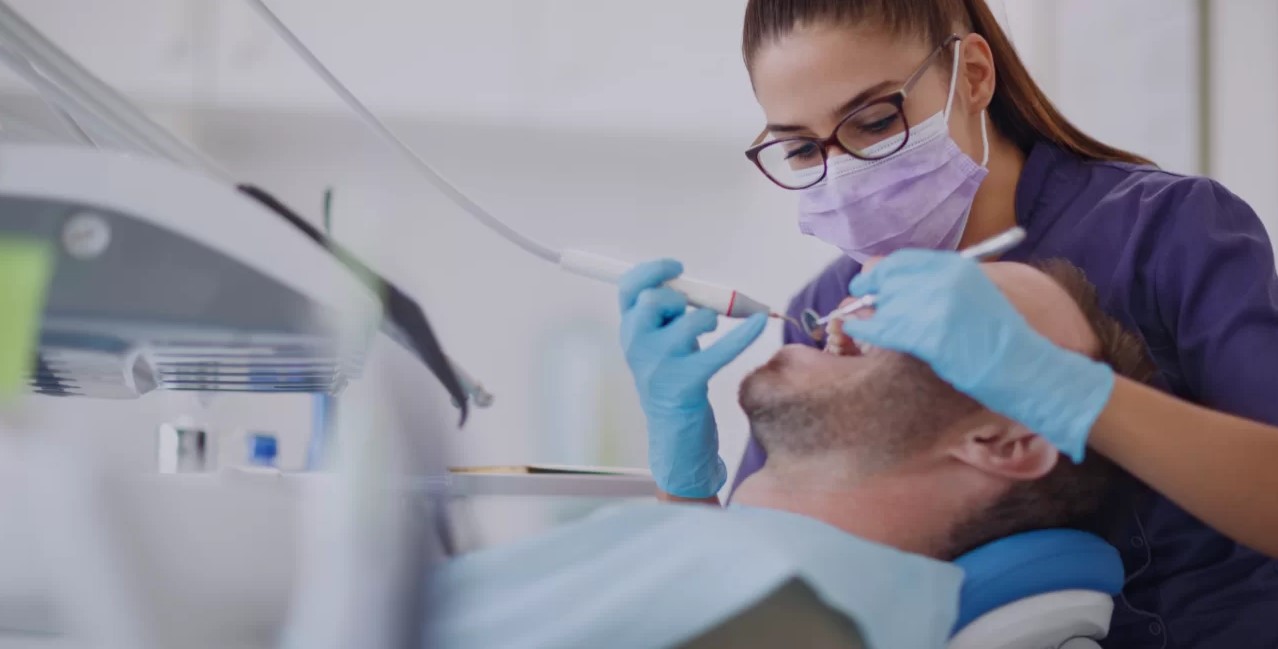 Qué requisitos debe cumplir una clínica dental para ofrecer sedación