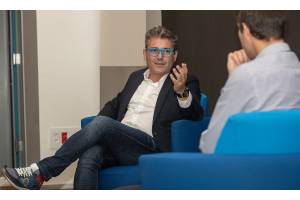 Checklist para contratar a Marc Vidal en una conferencia: briefing, formato, duración y métricas de impacto